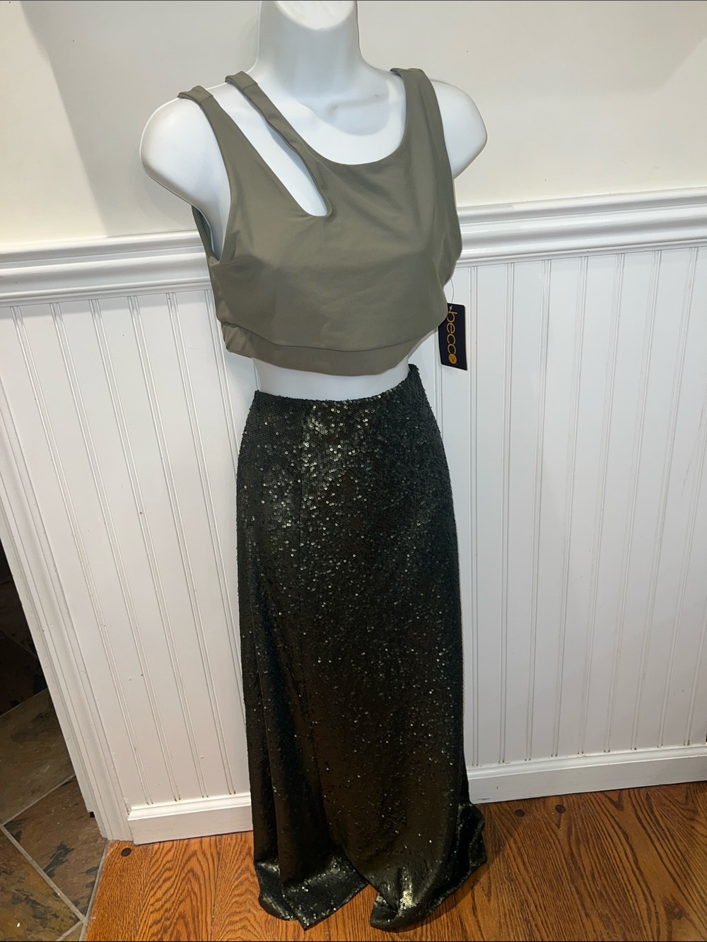 Zara Sequin Maxi Skirt 🫒🍸